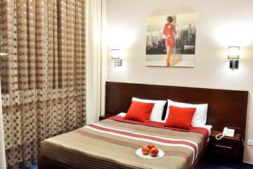 Фото номера Стандартный полулюкс Отель Gosudar Hotel г. Кропивницкий 2