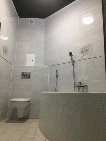Фото номера Апартаменты с балконом Апартаменты VIP новый дом 1 г. Кропивницкий 34